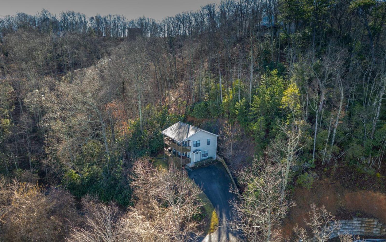 Chalet Among The Clouds 2240 Gatlinburg